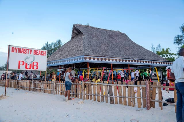 Dynasty Beach Picture